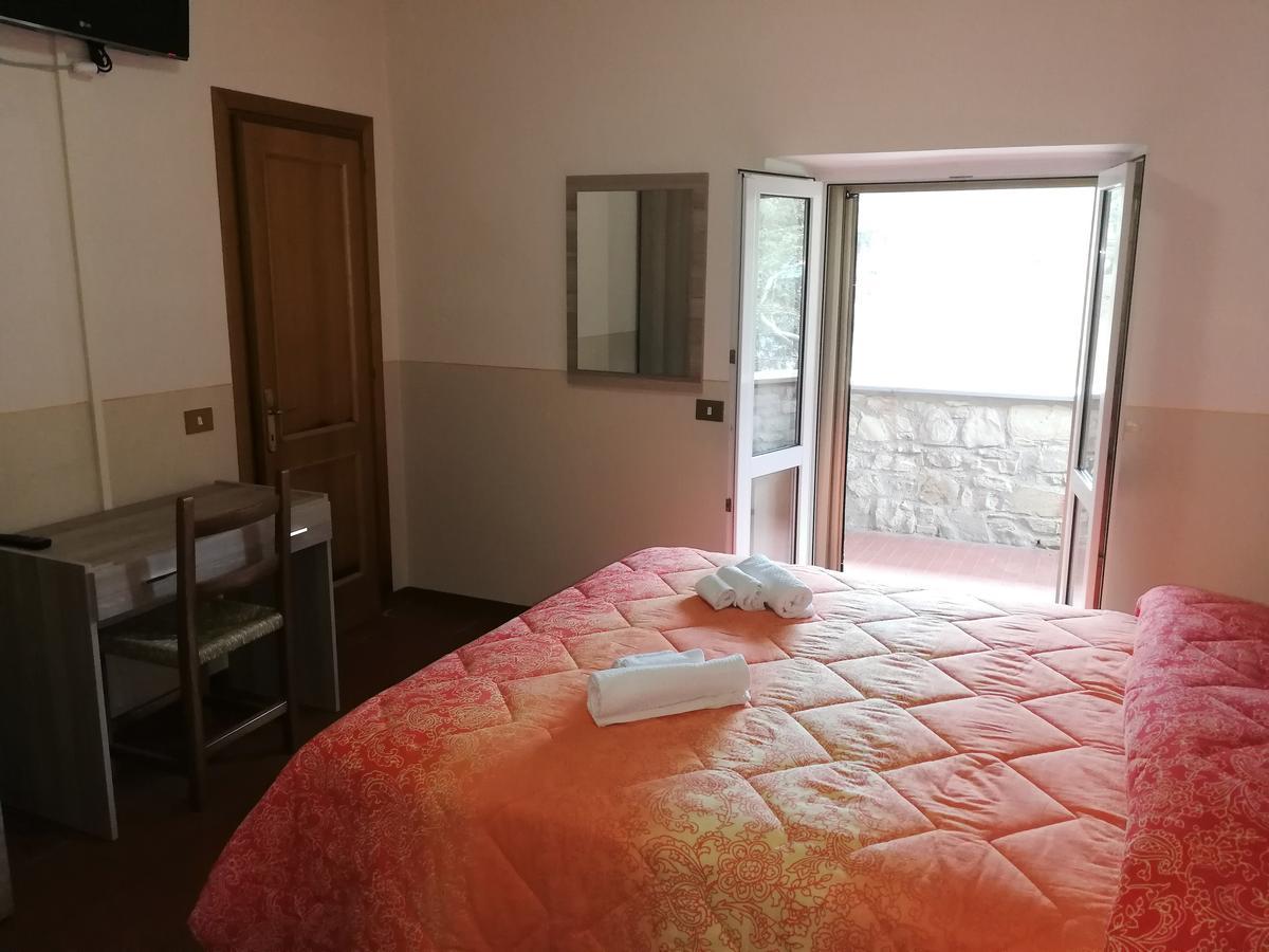 Agriturismo Longetti Assisi Bagian luar foto